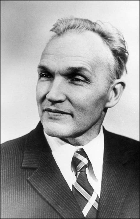 Официальный сайт ИНЭОС РАН - S.V.Rogozhin