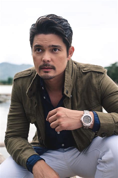 Why Dingdong Dantes New Watch Is The Perfect Timepiece For Traveling