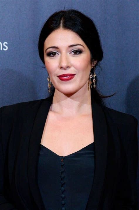 Elizabeth Tabish Biography Wiki Age Height Net Worth Partner