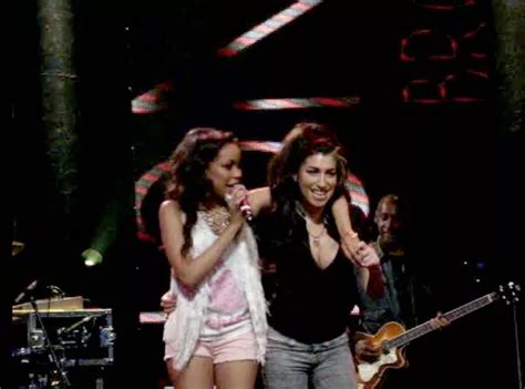 Amy Winehouses Iconic Career Moments Five Grammys To Poignant Final