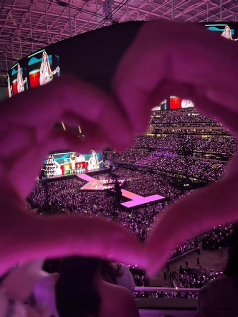 Taylor Swift Eras Tour La Night 1 Sofi Stadium 832023 Taylor Swift