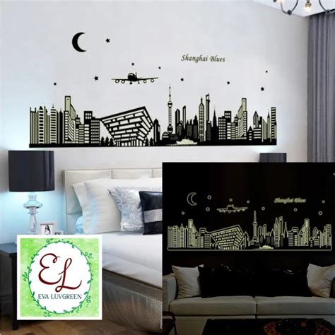 Eva Luvgreen Wall Sticker Glow Night City Shanghai Siluet Kota Ukuran