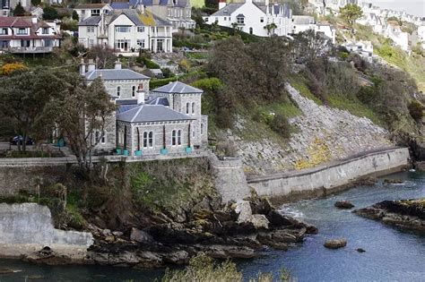 Dawn French Sells Her Fowey Mansion But Is Staying In Cornwall