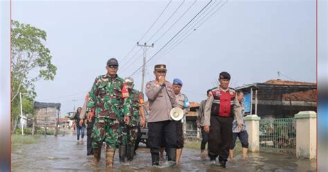 Jadi Bentuk Sinergi Begini Aksi Personel Tni Polri Pemalang Bagi