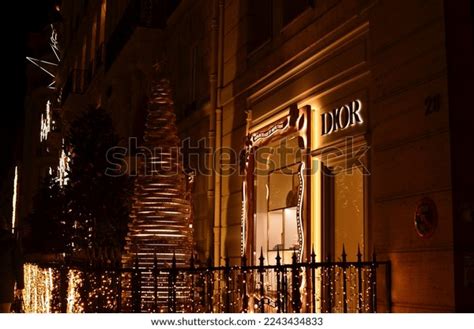 Facade Noel Boutique Stock Photos - 5 Images | Shutterstock