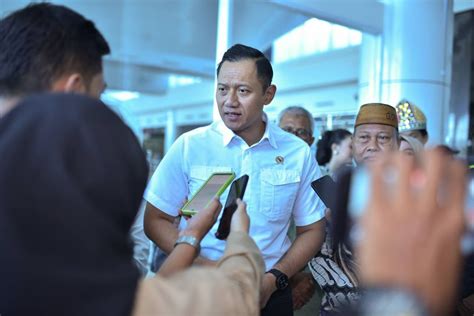 AHY Tinjau Lahan Relokasi Korban Erupsi Gunung Ruang Sertifikat Tanah