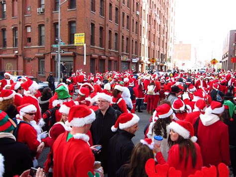 Santacon 2011 Wesley And Brandon Rosenblum Flickr