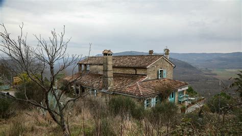 Foto Pogledajte Kako Izgleda Imanje Hrvoja Vojkovi A I Parcela Na Kojoj