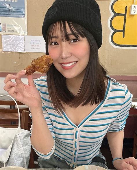 卑猥男 On Twitter 白間美瑠が男性のチ ポを味比べしてるみたいにしか見えない。 筋肉質でチ ポもカチカチのか、フニャチ だが長い