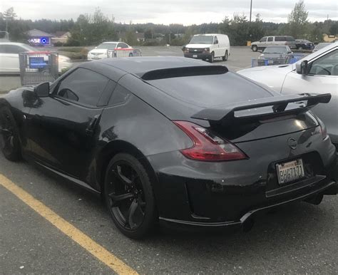 The 370 nismo : r/carporn