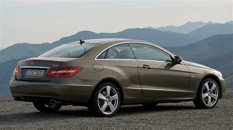 Mercedes-Benz E 350 CDI Coupe HD Wallpapers and Backgrounds