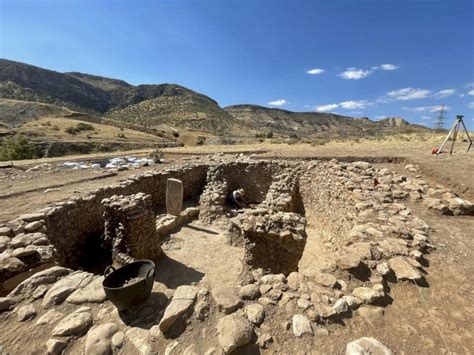 A Year Old Temple Was Found During Excavations In Boncuklu