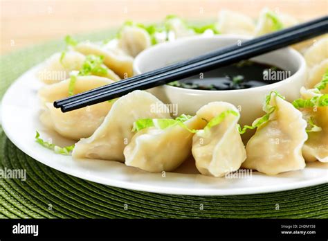 Asian Cuisine Dumplings Dim Sum Asian Cuisines Asian Food Dumpling