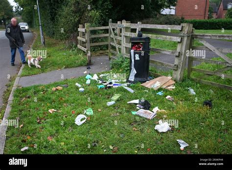 Playground Litter Hi Res Stock Photography And Images Alamy