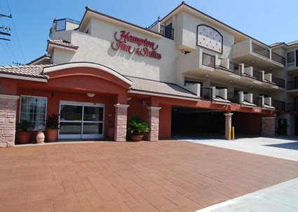 Hampton Inn & Suites Hermosa Beach, Hermosa Beach, CA - California Beaches