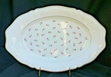 Grand Plat Ovale Ancien En Porcelaine De Limoges Semi De Roses Eur