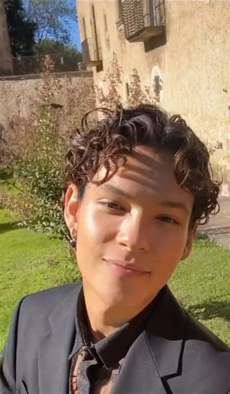 Omar Rudberg Omar Royal Babies Singer