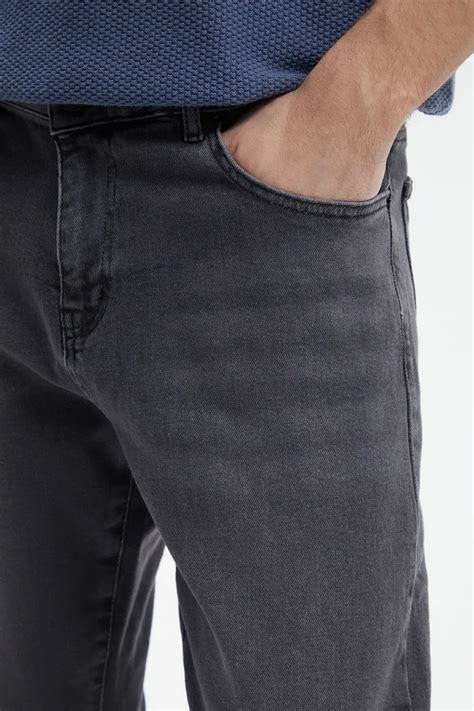 Джинсы SLIM STRAIGHT Neohit 711875003 цены в Москве, купить одежду ...