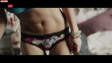 Chiara Carla Bär nude pics page