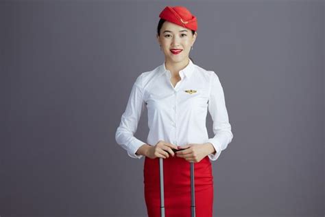 Qualifications Required To Become An Air Hostess After 12th