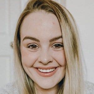 Madison King - Age, Family, Bio | Famous Birthdays