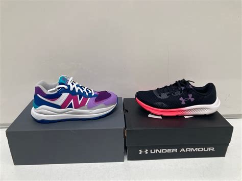 John Pye Auctions 1 X PAIR OF UNDER ARMOUR TRAINERS CHARGED PURSUIT