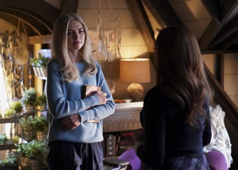 Legacies Spoilers: "I'll Tell You A Story" Images & Description | KSiteTV