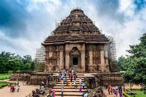 The statues of Konark temple, their variety, messages and history - Dr ...