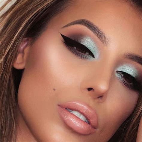 Light Blue Prom Makeup