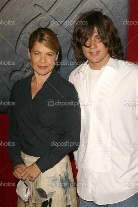 Linda Hamilton and son Dalton Abbott – Stock Editorial Photo © s_bukley ...