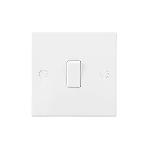 BG Electrical White Square Moulded 10A Intermediate Switch Electrical