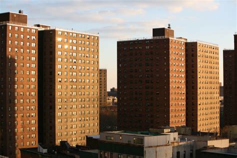 Nycha Way Behind Schedule As Deadline Nears For Lead Paint Fix