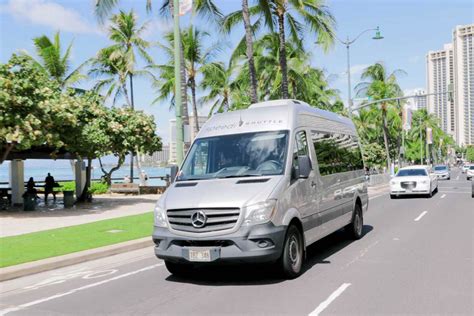 Kona Airport Shuttle Services | Hawaii Tours and Activities