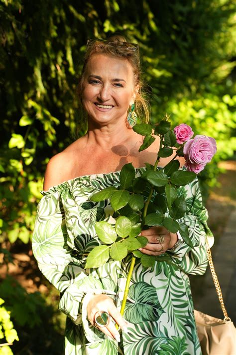 Anna Z Sanatorium Mi O Ci Pokaza A Si W Bikini Figura Latki Godna Podziwu Telemagazyn