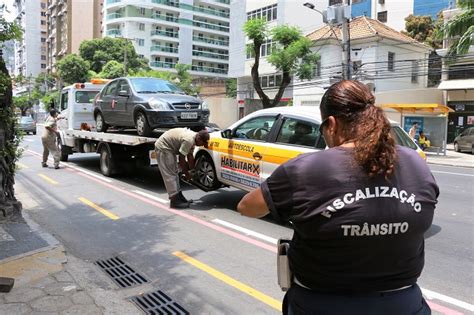 S O Paulo Testa Carro Que Multa Estacionamento Irregular Cidades Voxms