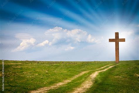 Fotografia Do Stock Jesus Christ Cross Wooden Crucifix On A Scene