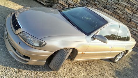 Opel Omega B