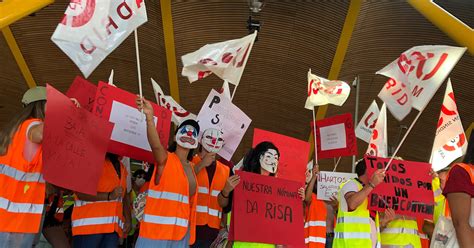 Vuelos Cancelados El Primer D A De Huelga De Tripulantes De Iberia