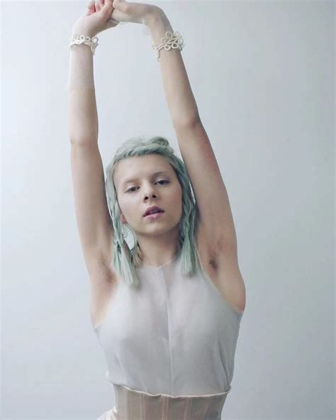 Adorable Aurora On Instagram “queen Aurora Aksnes 🧝🏻‍♀️🌿🍃 🎭 💫💚🥰 Auroramusic 📸 Viktoria