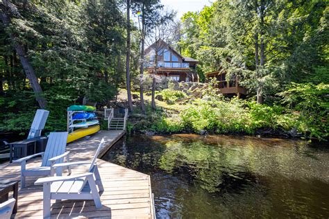 Luxury Cottage Rentals Ontario: Rent a Luxury Cottage in Muskoka & Beyond