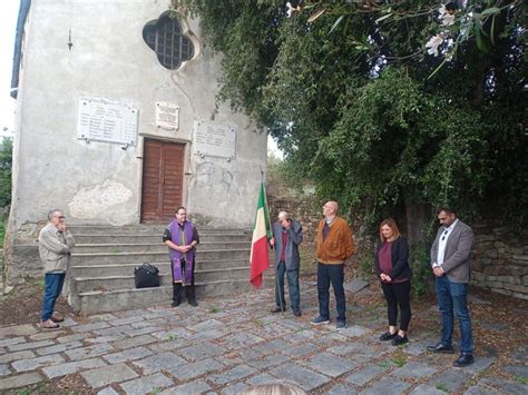 L Omaggio Ai Caduti Il Ricordo Di Ognissanti A Costa D Oneglia Foto