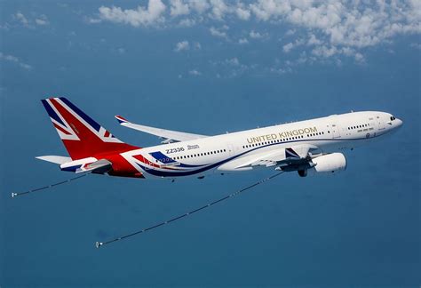New Paint Job for UK's RAF Voyager Aircraft - Travel Radar