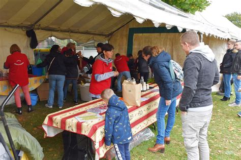 Le March Campagnard De Quincy Voisins A F T Lautomne Mairie De