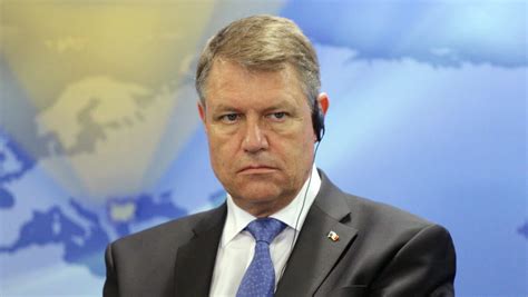 Klaus Iohannis dă lovitura pe final de mandat Atacă la CCR legea