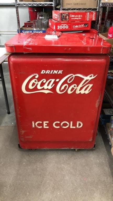 VINTAGE COCA COLA BOTTLE MACHINE | Live and Online Auctions on HiBid.com