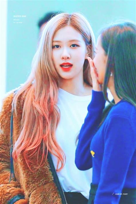 Pin De Jugu Em Rose Blackpink Airport Style Blackpink