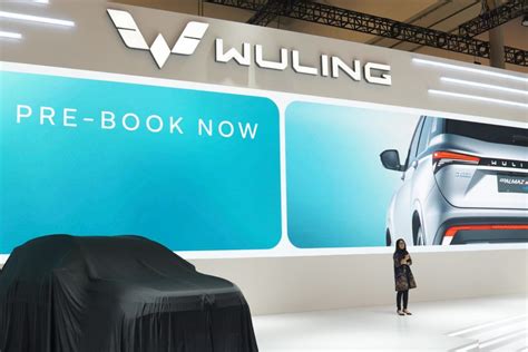 Wuling Tampilkan Secara Perdana Eksterior Interior New Almaz RS Di