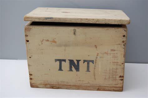 Antique Tnt Box Wooden Storage Bin With Lid Farmhouse White Etsy