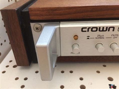 Crown Fm 2 Tuner With Factory Wood Cabinet Beautiful Silver Faced Tuner