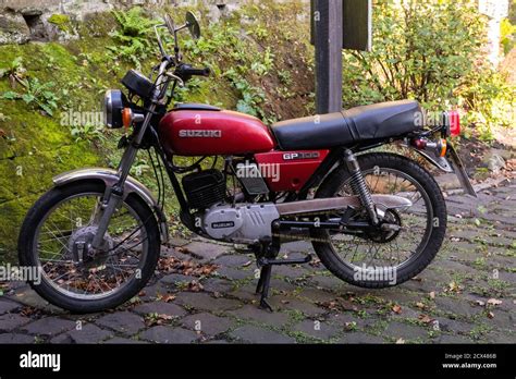 Suzuki GP100 motorcycle Stock Photo - Alamy